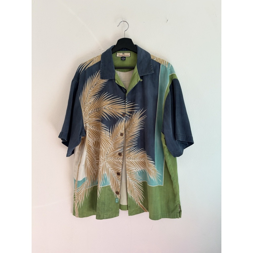 Tommy Bahama Silk Shirt Mens M Blue Green Palm Tree Camp Hawaiian Short Sleeve